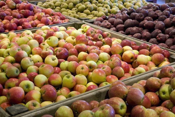Marché de Sennevières France
